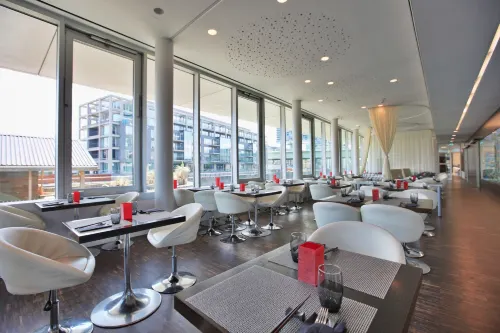 art'otel Cologne Restauration Photos