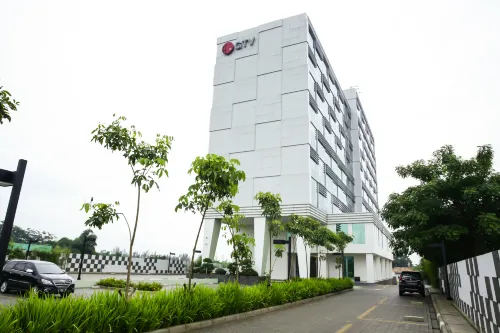 Gtv Hotel Unggulan Photos