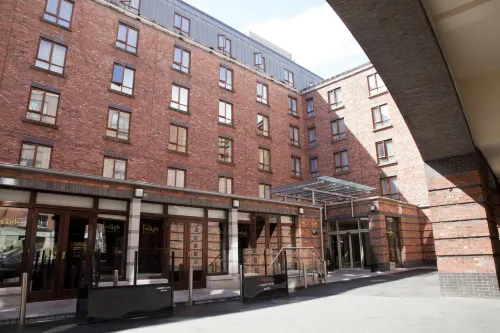 Camden Court Hotel Exterior Photos