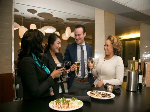 DoubleTree by Hilton Chicago - North Shore Conference Center الترفيه والتسلية Photos