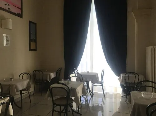 Hotel Venezia Dining Photos