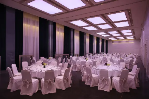 Excelsior Hotel Gallia, a Luxury Collection Hotel, Milan Business Photos