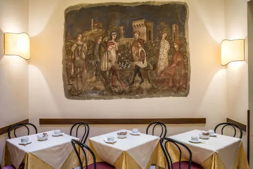 Hotel Machiavelli Palace Dining Photos
