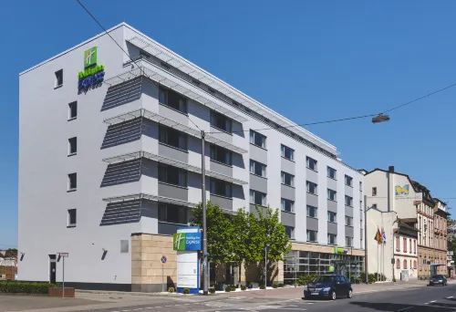 Holiday Inn Express Frankfurt Messe Da non perdere Photos