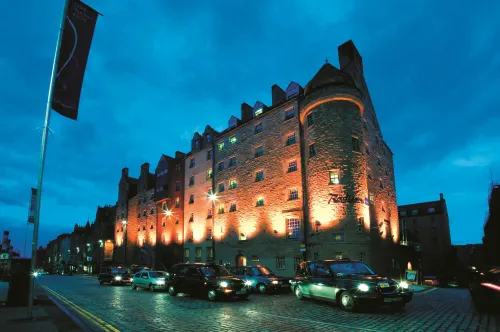 Radisson Blu Hotel Edinburgh City Centre Exterior Photos