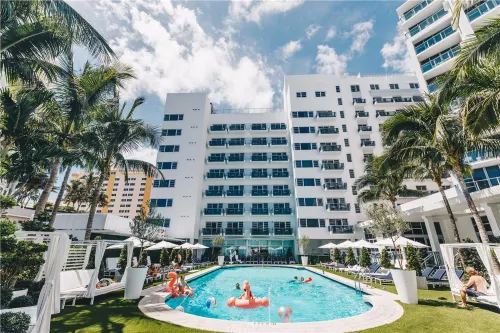 Cadillac Hotel & Beach Club, Autograph Collection Featured Photos
