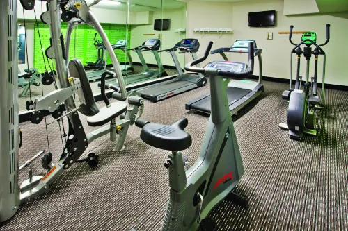 La Quinta Inn & Suites by Wyndham Tucson Airport Leisure & Recreation Photos