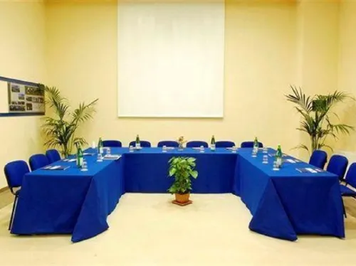 Best Western Blu Hotel Roma Business Facilities Photos