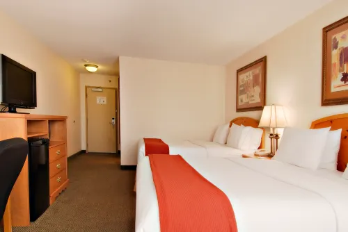 Holiday Inn Express Vancouver Airport-Richmond Photos