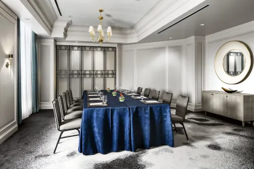 Four Seasons Hotel Embarcadero Business Facilities Photos