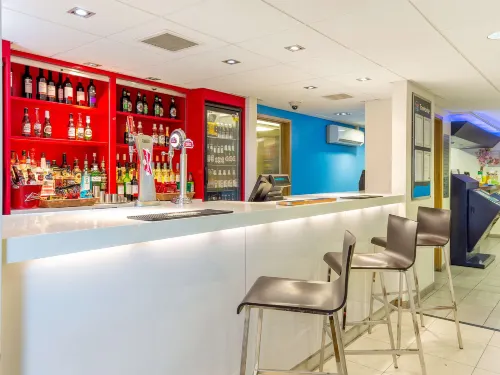 Cricklewood Lodge Hotel Featured Photos