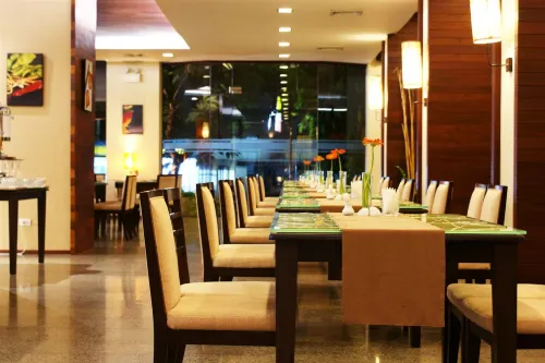 Sunbeam Hotel Pattaya Питание Photos