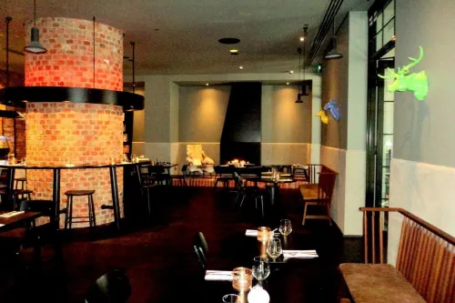Wrap on Southbank Dining Photos