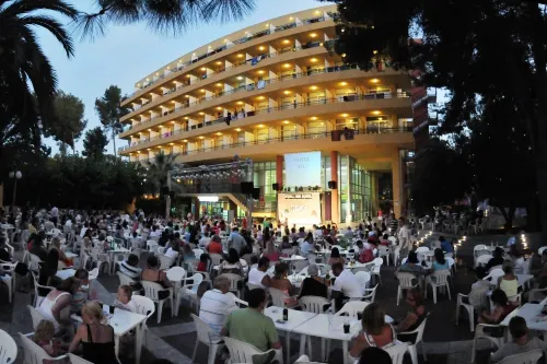 Medplaya Hotel Calypso Spisning Photos