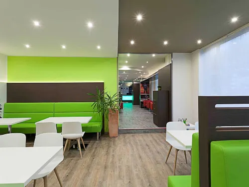 B&B HOTEL Bochum Hbf-Nord Public Areas Photos