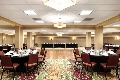 Hampton Inn Frederick Restauration Photos