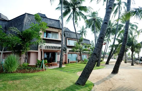 Putri Duyung Ancol Exterior Photos