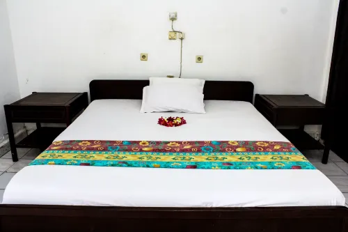 Berlian Inn Kuta Beach Photos