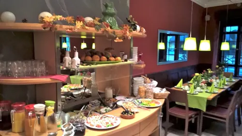 Hotel Kunterbunt in Würzburger Innenstadt Ristorazione Photos
