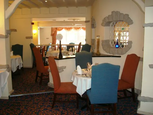 Barons Court Hotel Walsall Dining Photos