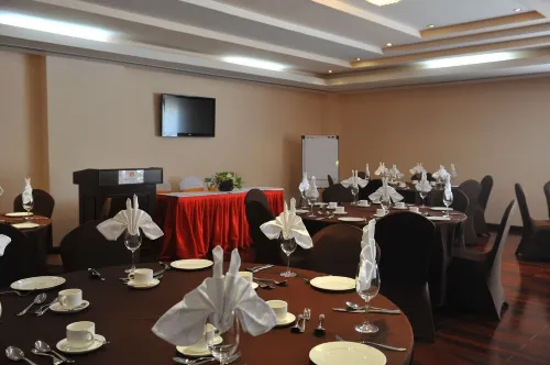 Centara Life Muscat Dunes Hotel Spisning Photos
