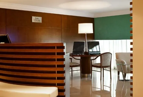 Sheraton Khalidiya Hotel Photos