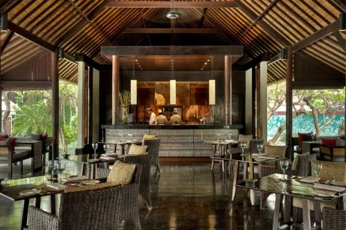 The Legian Seminyak, Bali Restauranger Photos