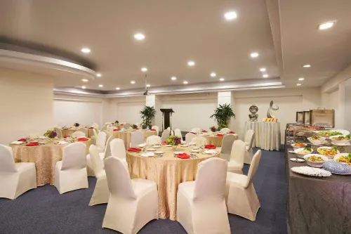 Village Hotel Bugis by Far East Hospitality Fasilitas Bisnis Photos