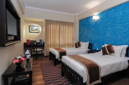 Hotel Sarowar Rooms Photos