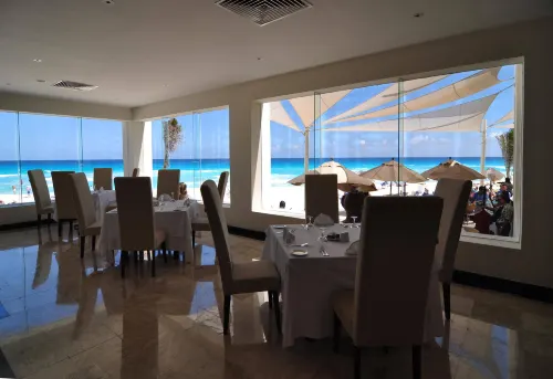 The Pyramid Cancun by Oasis - All Inclusive Restauration Photos