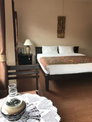 Baan Klang Vieng Photos