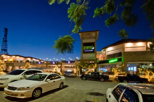 Summit Ridge Tagaytay Exterior Photos
