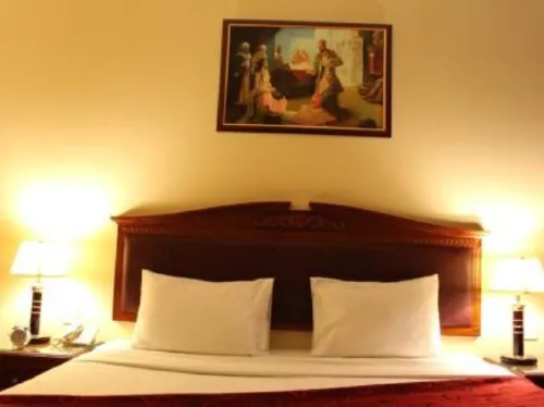 Mount Royal Hotel Photos