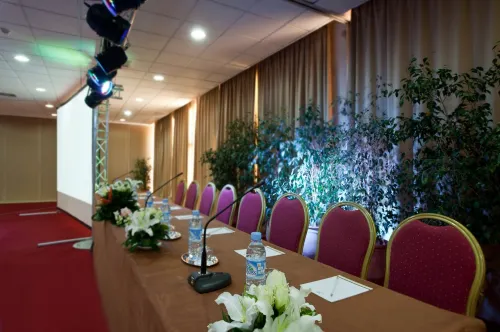 Kenzi Rose Garden Espaces Affaires Photos