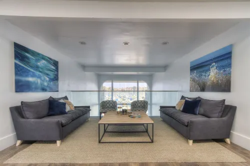 Oceanside Marina Suites - A Waterfront Hotel Photos
