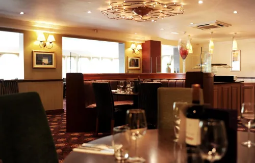 Village Hotel Swansea Ristorazione Photos