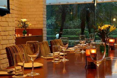 The Metropolitan Hotel & Spa New Delhi Ristorazione Photos