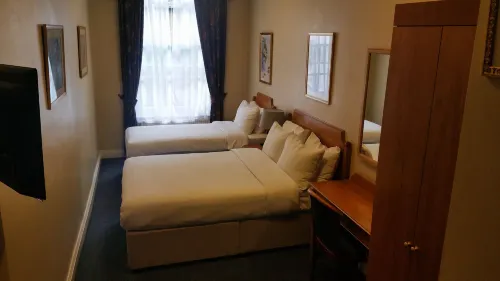 Mornington Victor Hotel London Belgravia Photos