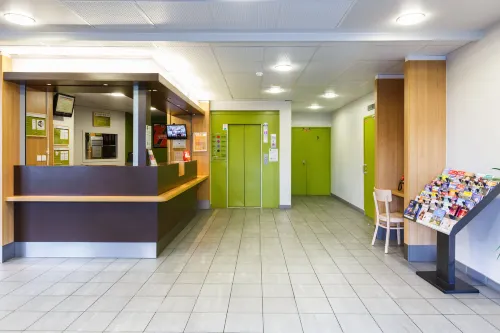 B&B Hotel Orly Rungis Aéroport 2 Espaces publics Photos