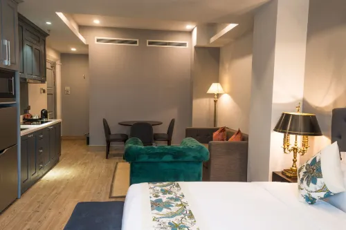 Sam Royal Apartment Photos