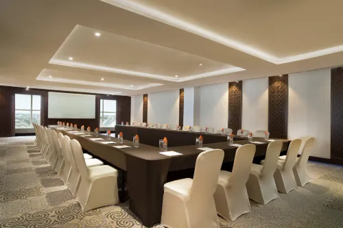 Four Points by Sheraton Makassar Fasilitas Bisnis Photos