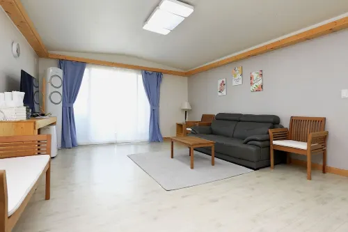 Jeju Cocos Pension Photos