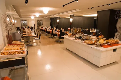 Just Hotel Lomazzo Fiera Restauration Photos