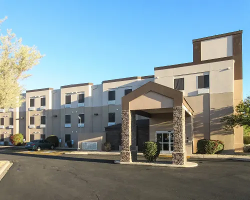 Eod SureStay Hotel by Best Western Mesa Superstition Springs Featured Photos