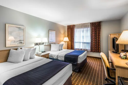 Coratel Inn and Suites by Jasper Ocean Shores Photos