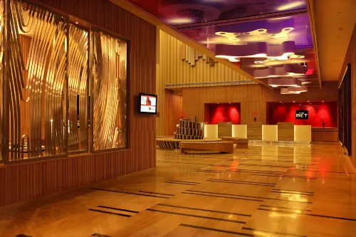 The Metropolitan Hotel & Spa New Delhi Aree comuni Photos