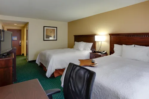 Hampton Inn by Hilton Garden City Long Island Photos