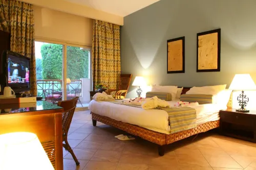 Swiss Inn Pyramids Golf Resort Photos