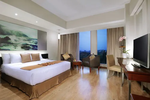 Grand Candi Hotel Photos