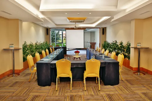 Bof Hotels Ceo Suites Atasehir Espaces Affaires Photos